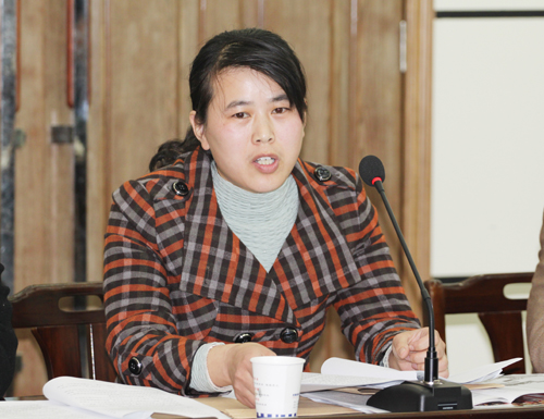 乐鱼官方在线入口团委副书记娄梅月作团委工作报告
