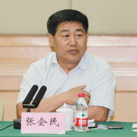 乐鱼官方在线入口党委书记张会民在会上发表讲话