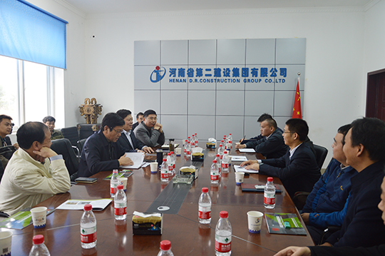 乐鱼官方在线入口总经理祝建明在座谈会上作汇报