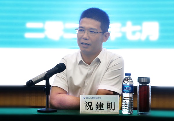 乐鱼官方在线入口总经理祝建明针对新员工未来发展提出要求.jpg