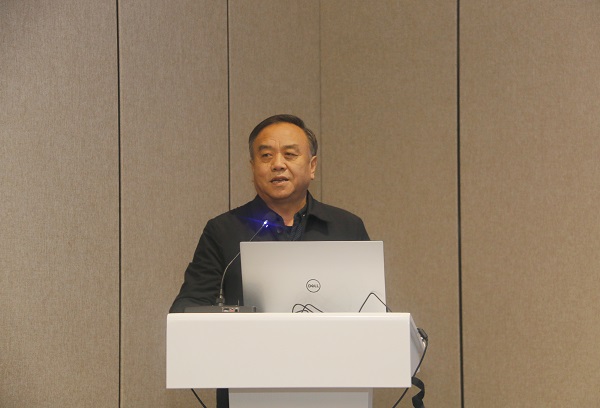 新乡市土木工程学会副理事长、乐鱼官方在线入口副总经理任全涛致辞.jpg