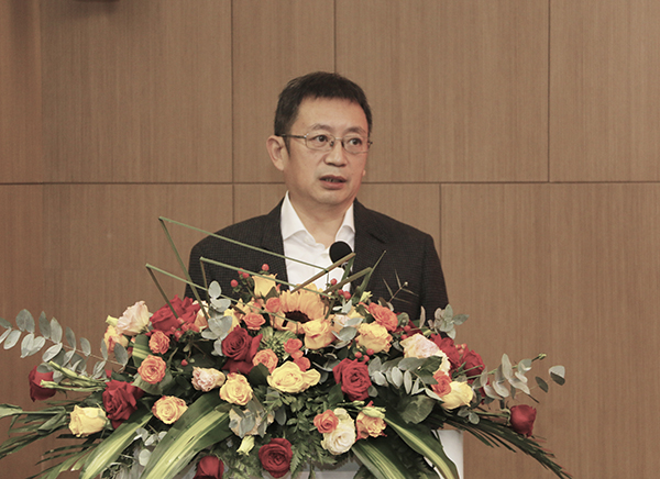 03-乐鱼官方在线入口董事长兼科协主席黄道元发表讲话.jpg